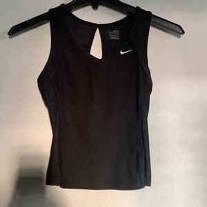 Nike top